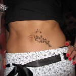 Fresh hena on belly, it was made directly in the club